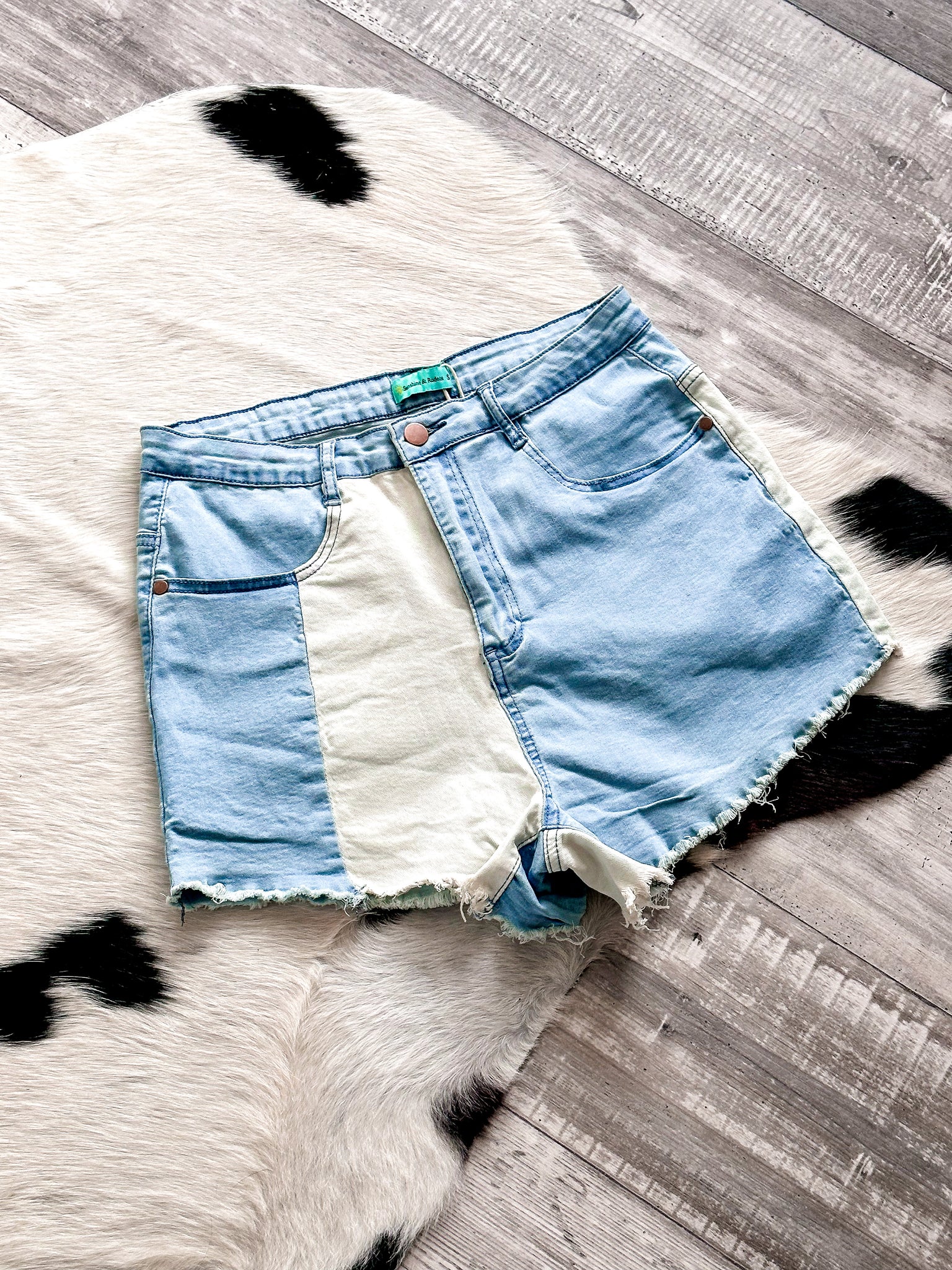 Sandy Blues Shorts